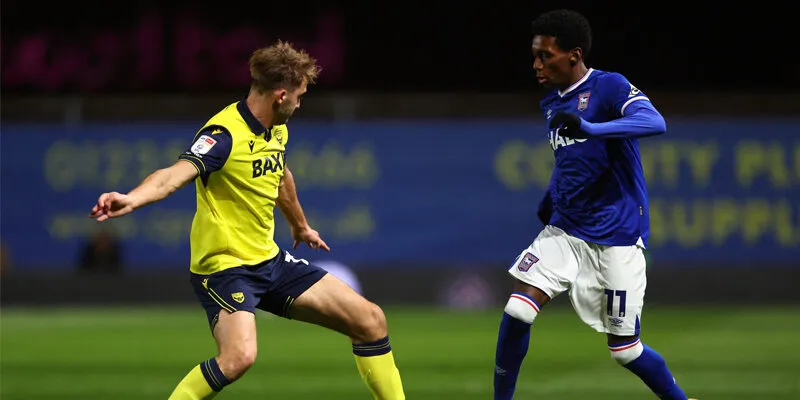 Đánh giá phong độ gần đây của Ipswich Town vs Oxford United
